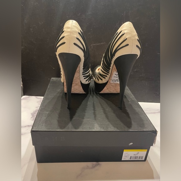 LAMB (Gwen Stefani) high heels - Picture 5 of 8